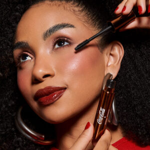 Bruna Tavares x Coca-Cola Máscara para Cílios Refresh Your Lashes - Imagem 3